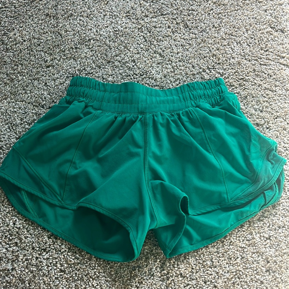 Lululemon Hotty hots